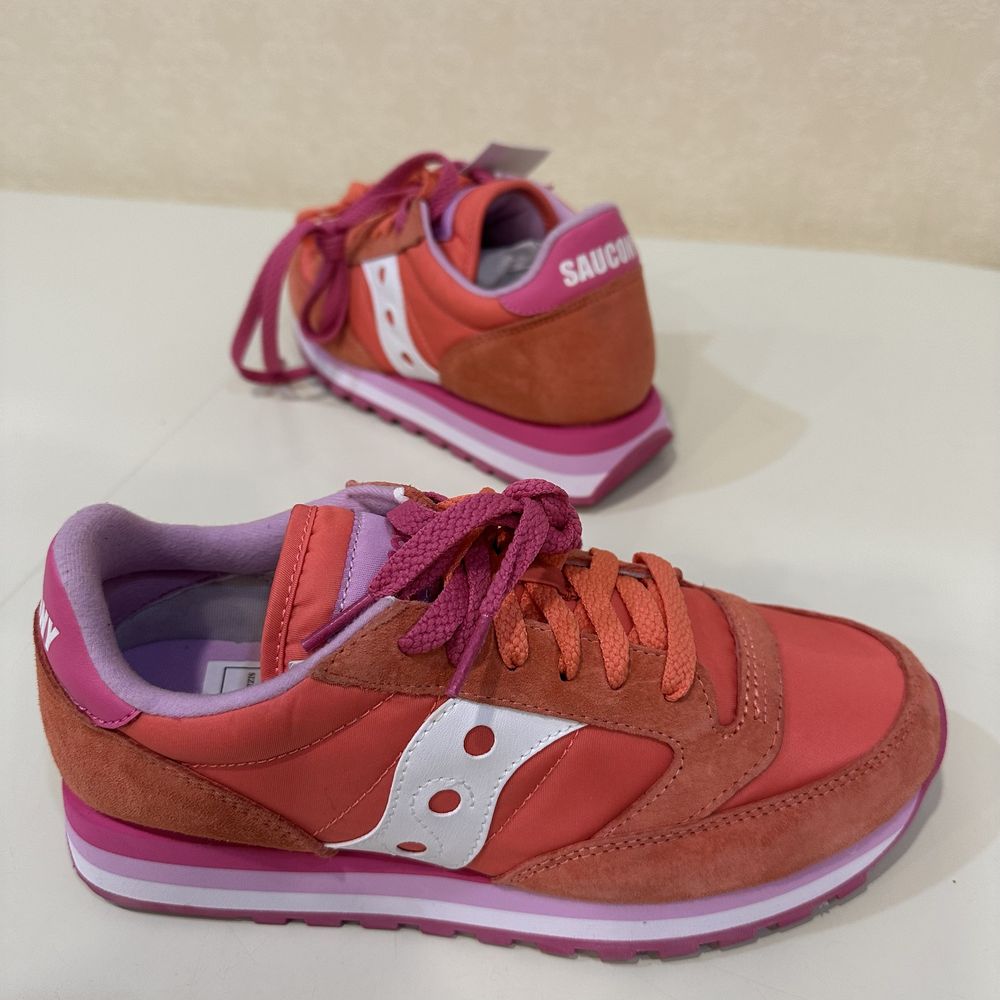 Saucony  Jazzz. Оригінал. Шкіра. Розмір 38.