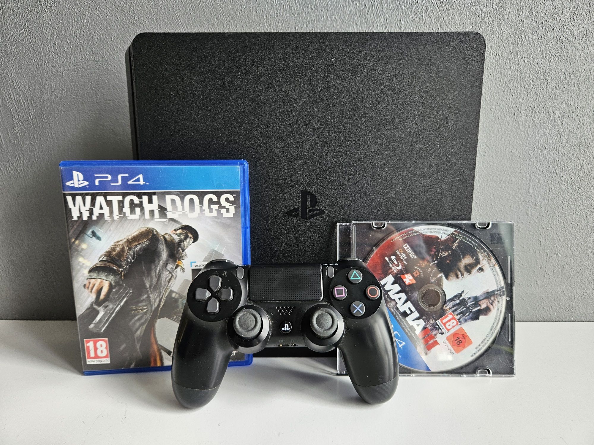 Konsola PlayStation 4 Slim 500 GB pad gry