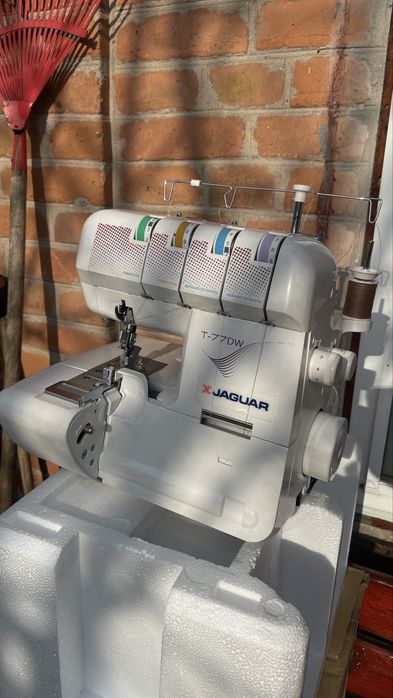 Оверлок Jaguar T-77DW