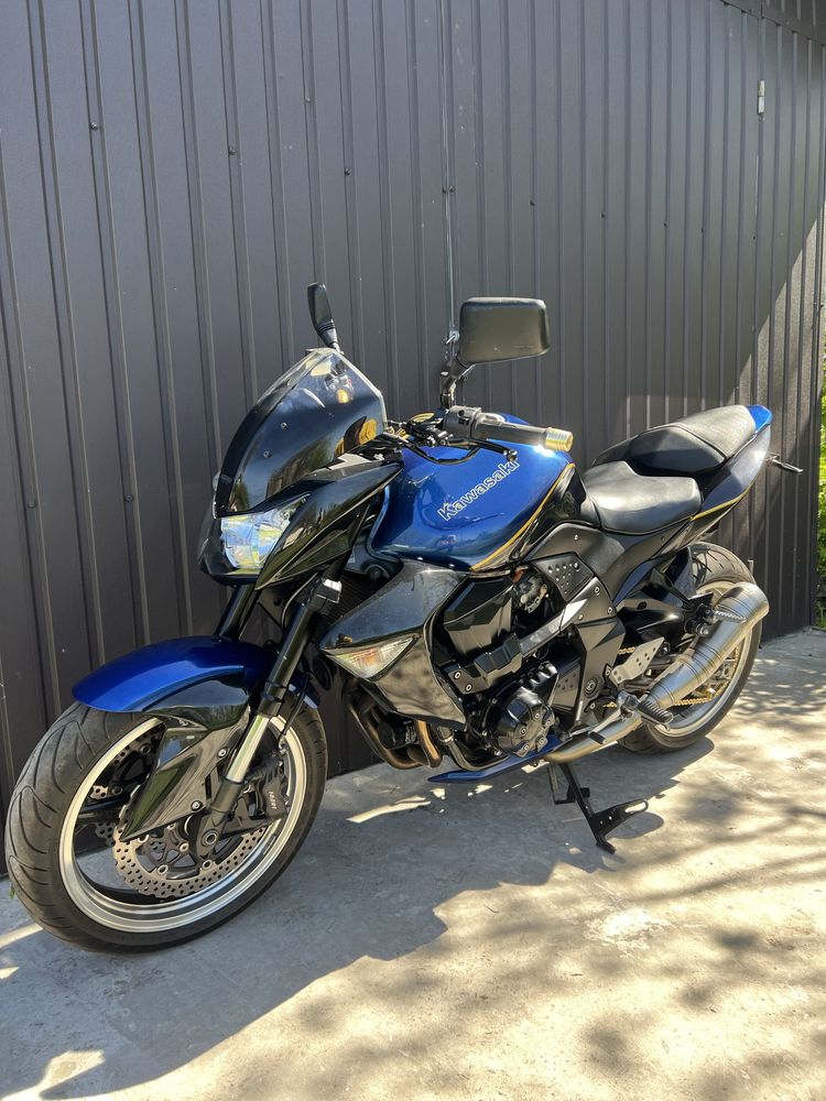 Kawasaki Z1000R 2010