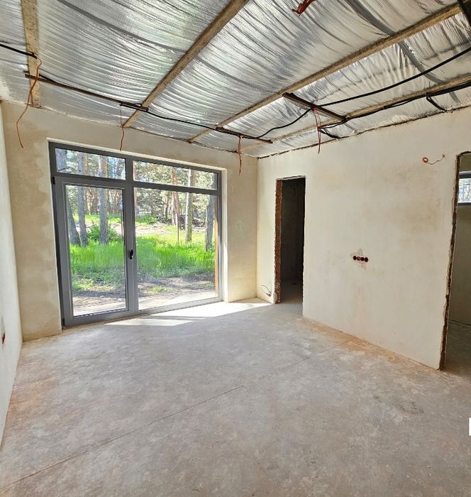 Продаётся дом в Обуховке в сосновом лесу закрытая территория река