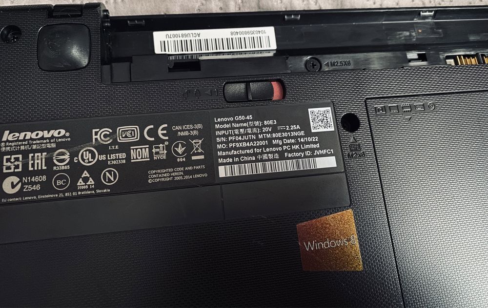 Ноутбук Lenovo g50-45 AMD E2 Робочий. Є Windows.