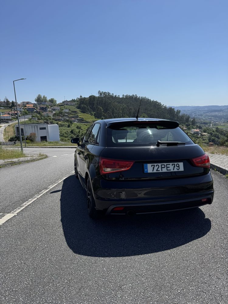 Audi A1 Sportback 1.6TDI S-Line
