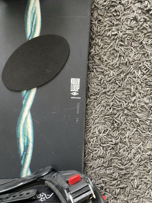 Сноуборды продам