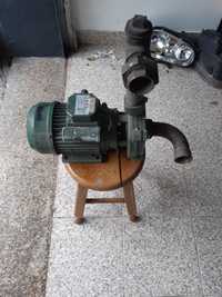 Motor de rega monofasico 220/ 8A 1.5 cv