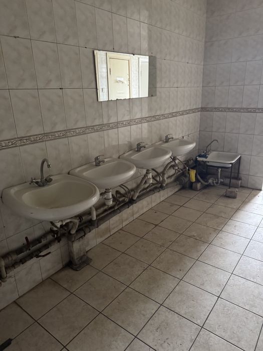 Борщаговская промзона, не жилое здание, 20 соток участок