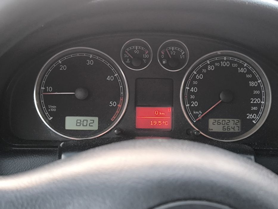 Vw Passat 1.9 TDI pd130 aceito troca