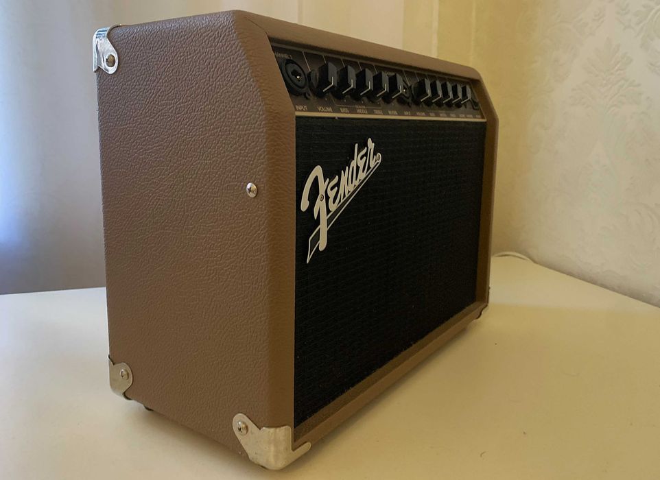 Fender Acoustasonic 40. Комбопідсилювач для електроакустичної гітари