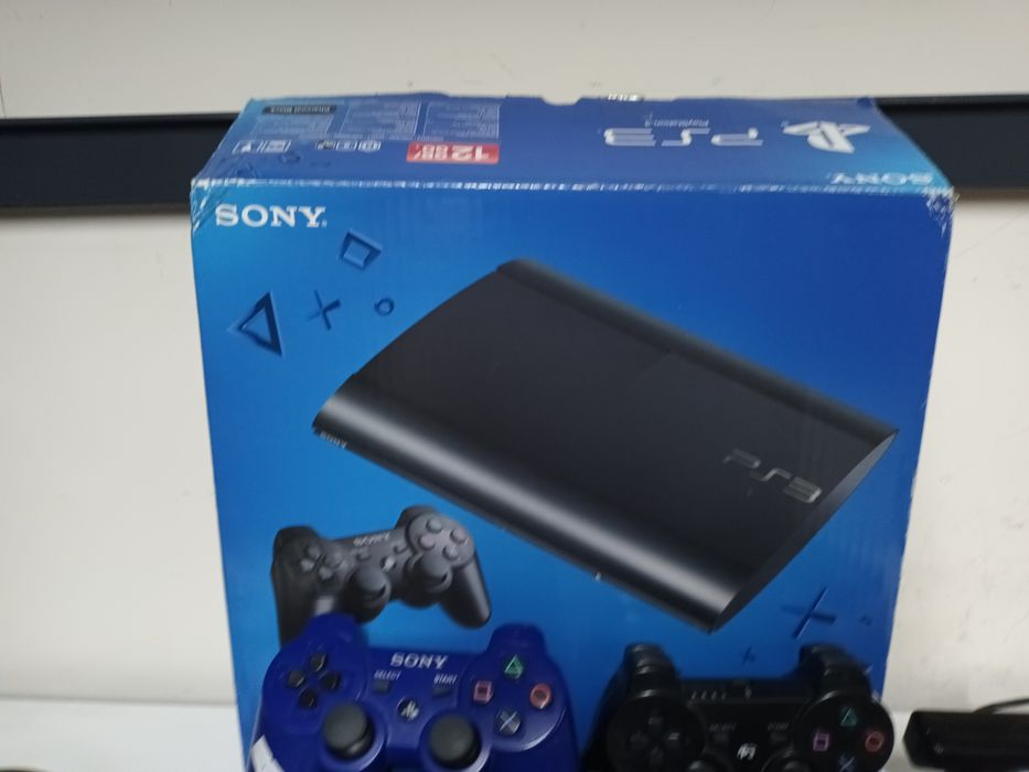 Konsola PS3 super slim 2x pad 2x kinect kamera pudełko