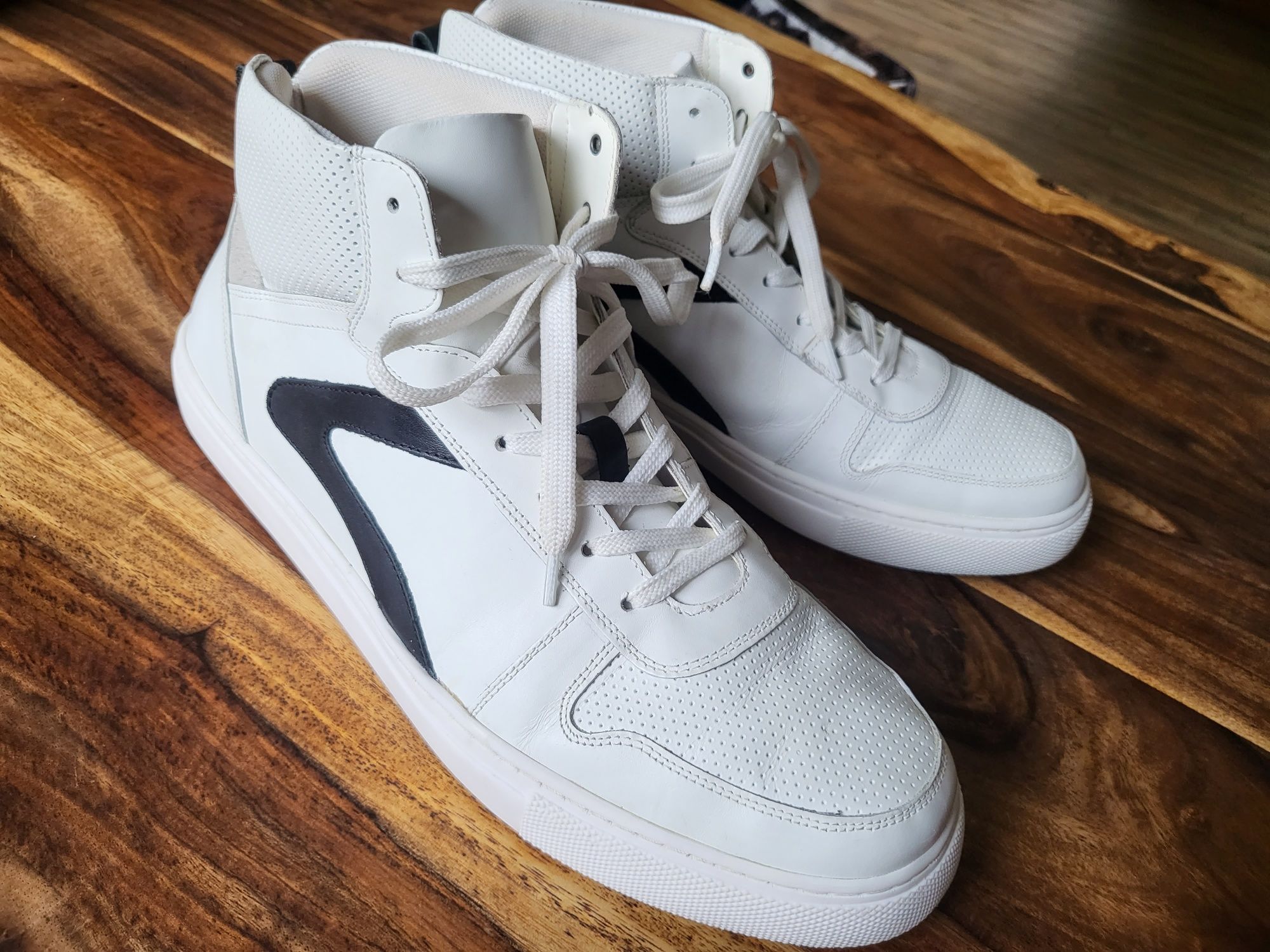 Buty, sneakersy rozmiar 45 Cafe Moda
