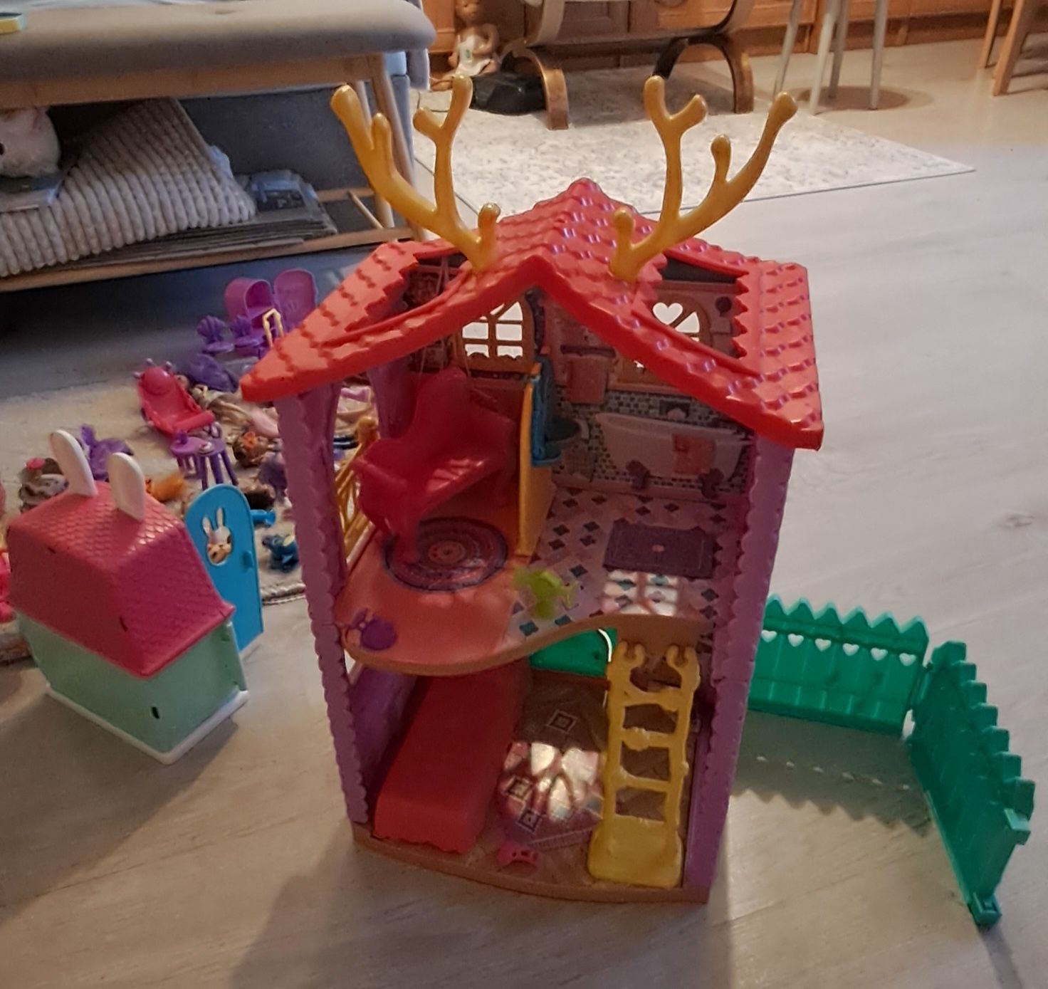 Enchantimals lalki i misie domek