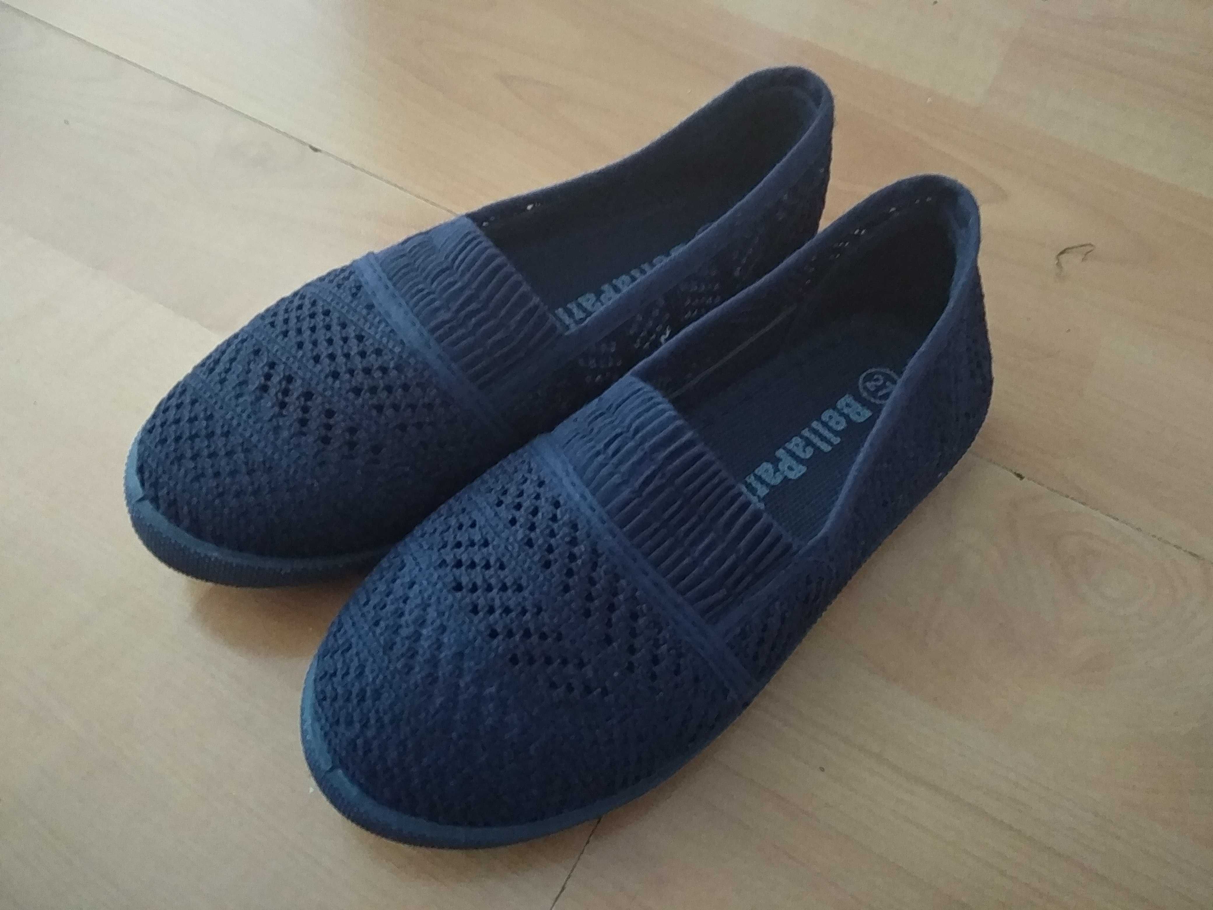 Nowe baletki / tenisówki dziecięce 27