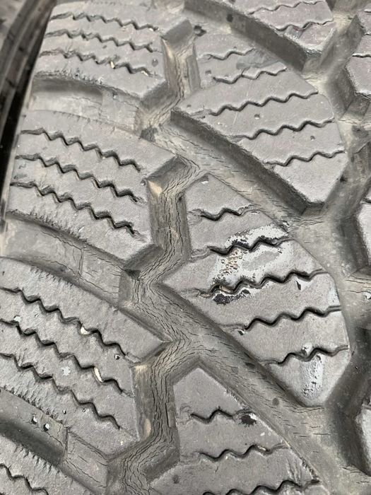 Шини 215/65 R16C Petlas зима 2022 рік 9/7,5 мм