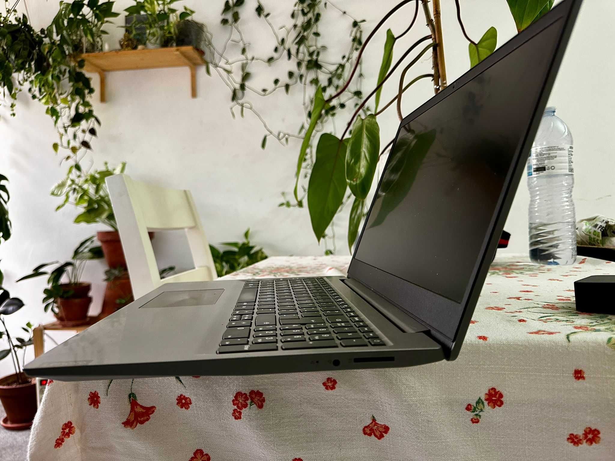 Portatil Lenovo IDEAPAP 3 8GB - 256GB