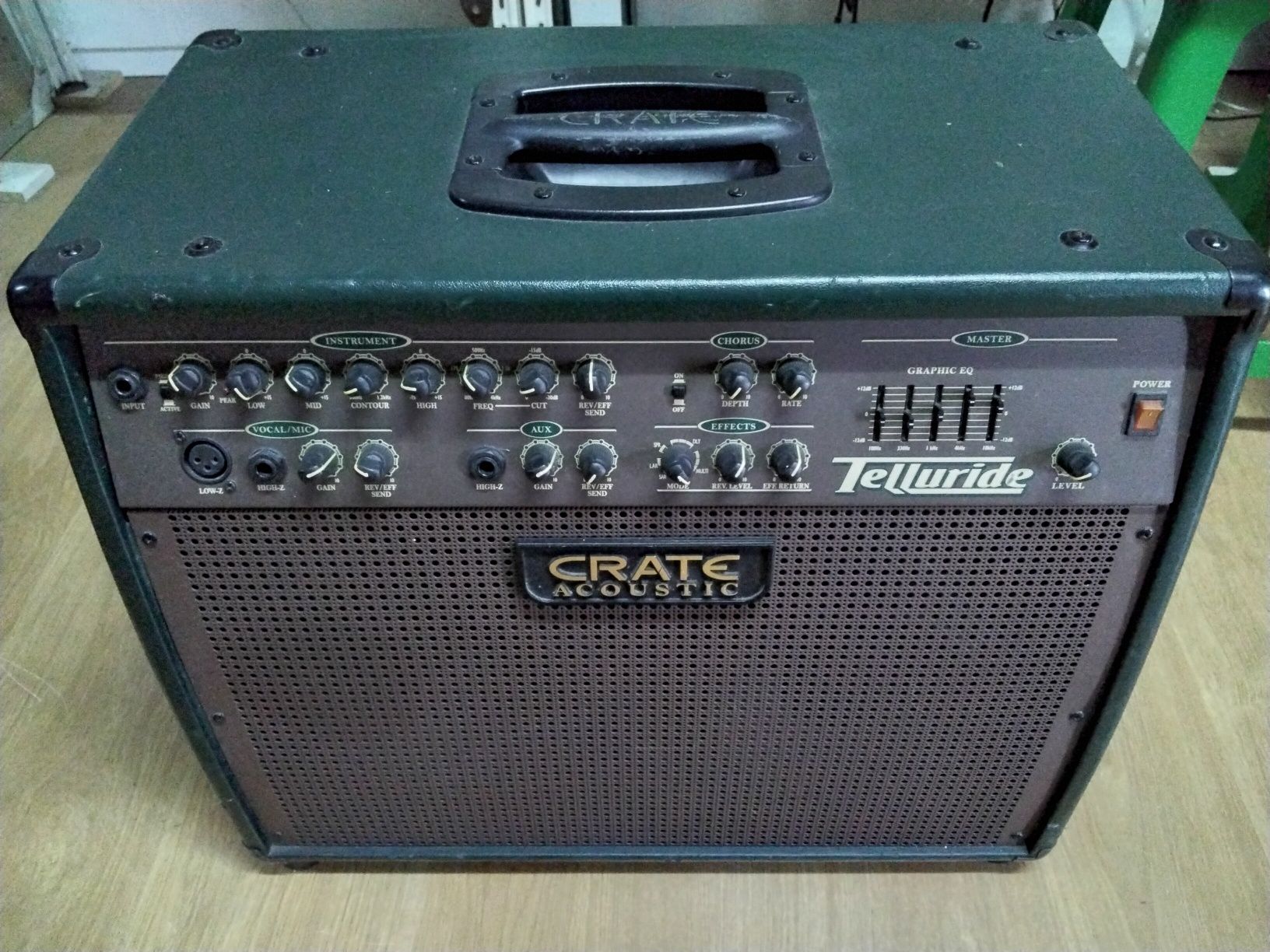 Line 6 Spider 11. E Crate Telluride acustica, Amplificadors guitarra.