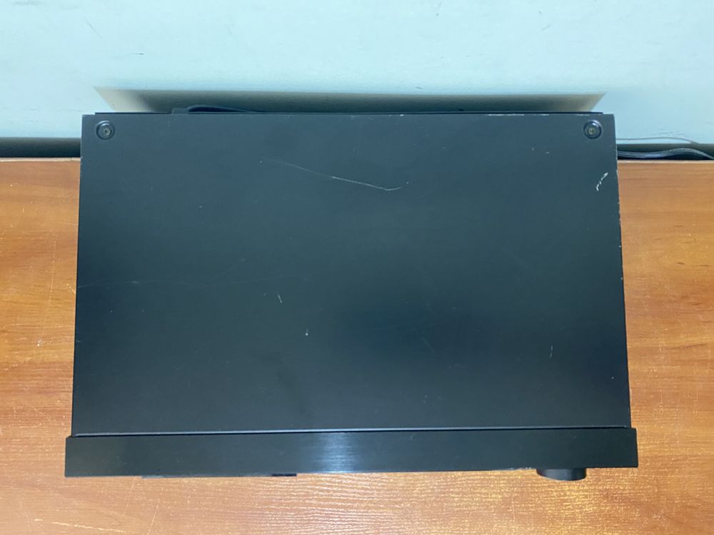 Касетна дека Denon DRM-700