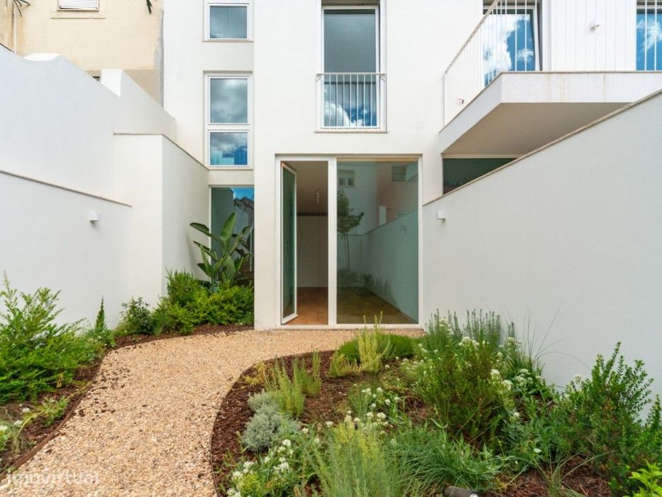 T3 com jardim e garagem. Um verdadeiro oásis no coração da Lapa