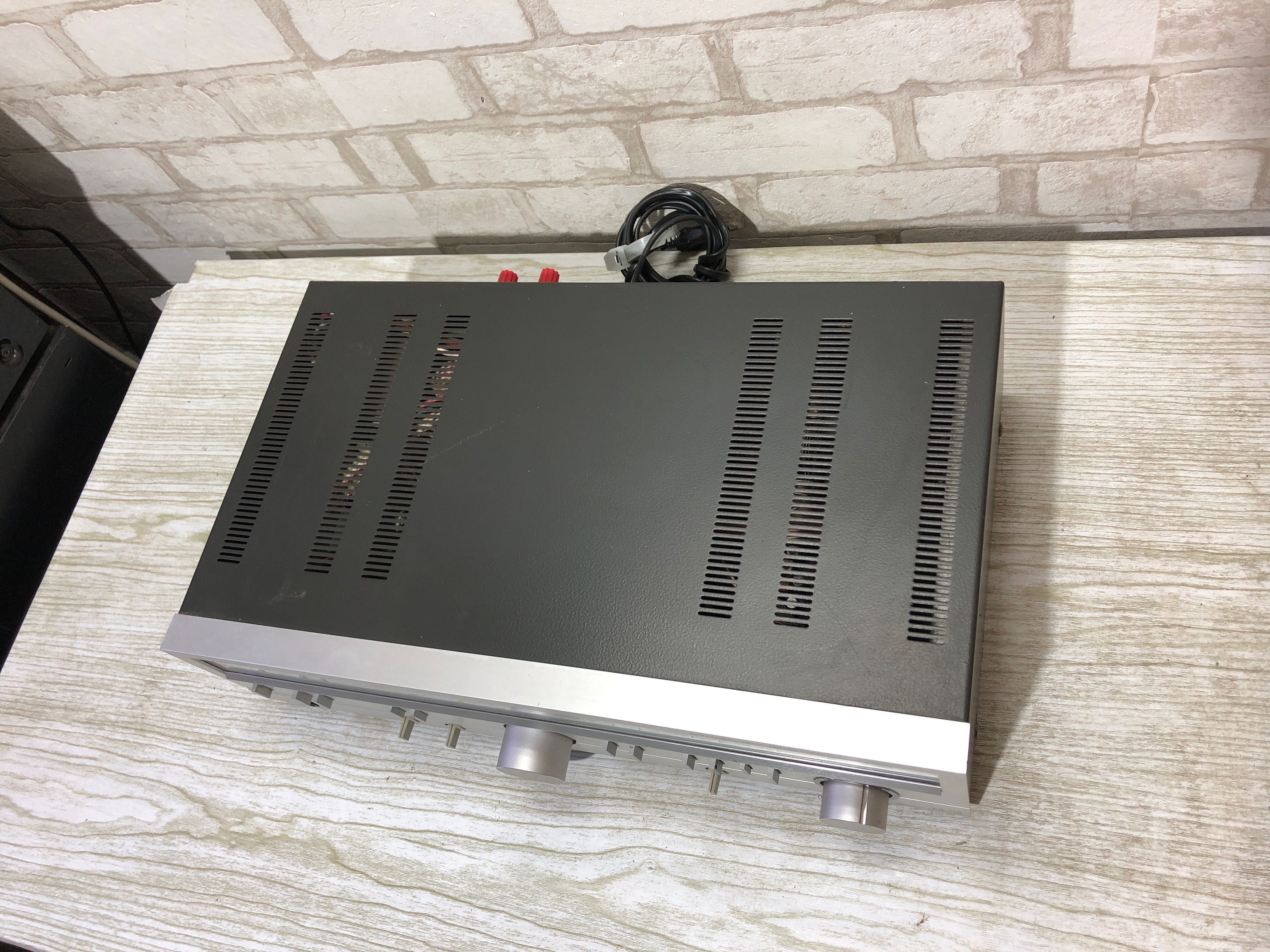 FM/AM Стерео ресивер/підсилювач Kenwood KR-710  б/у з Німеччини