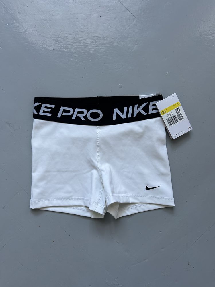 Krótkie spodenki Nike Pro