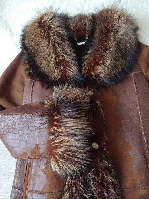 Дублянка жіноча з натуральним хутром