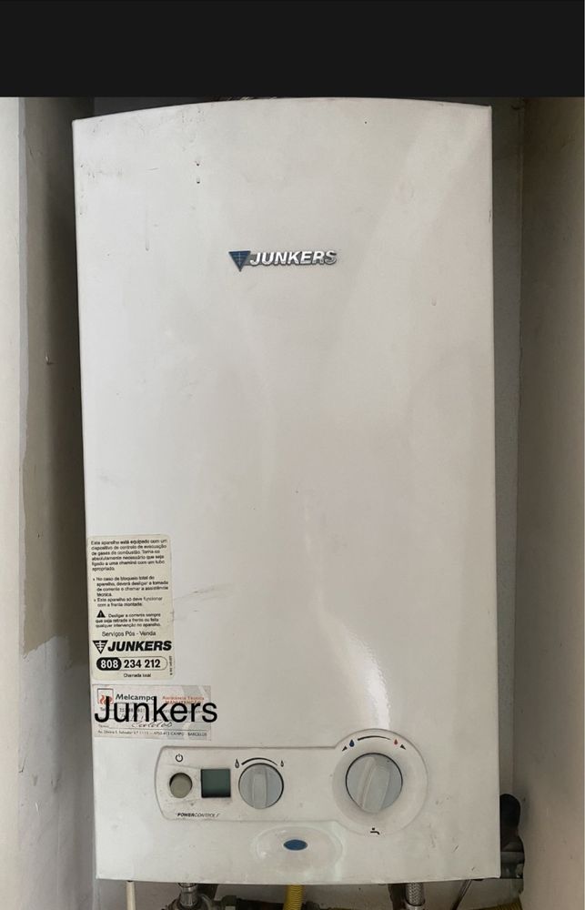 Esquentador Junkers ventilado