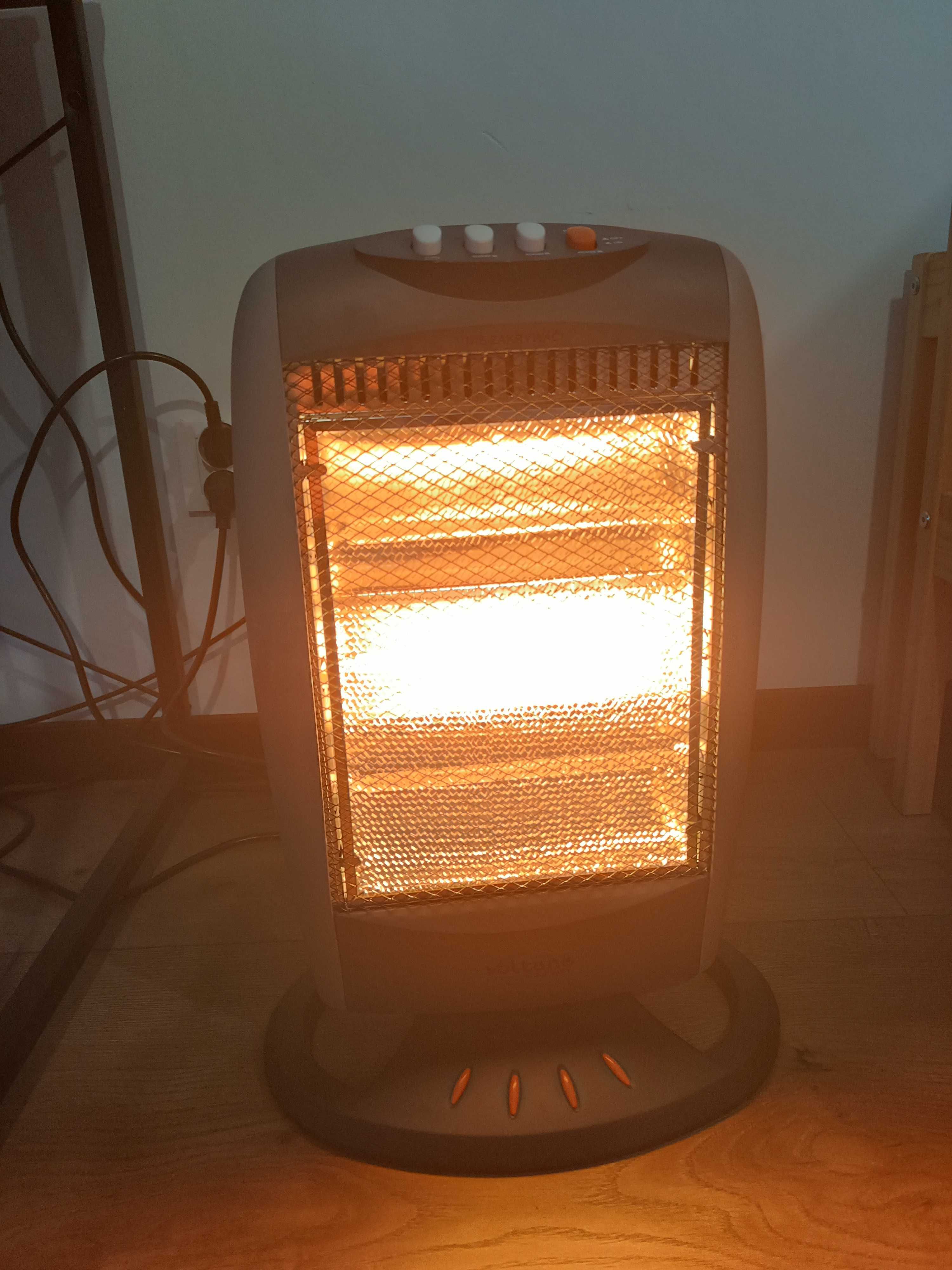 Grzejnik halogenowy z oscylacją VOLTENO 1200W