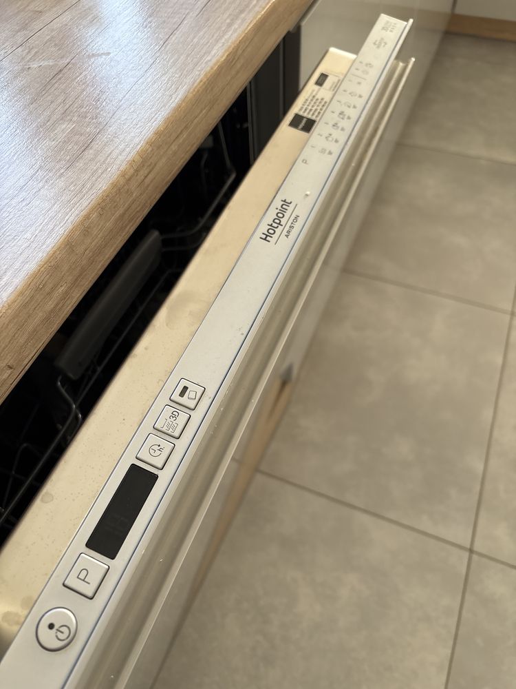 Zmywarka hot point ariston HIC 3CN26N WF