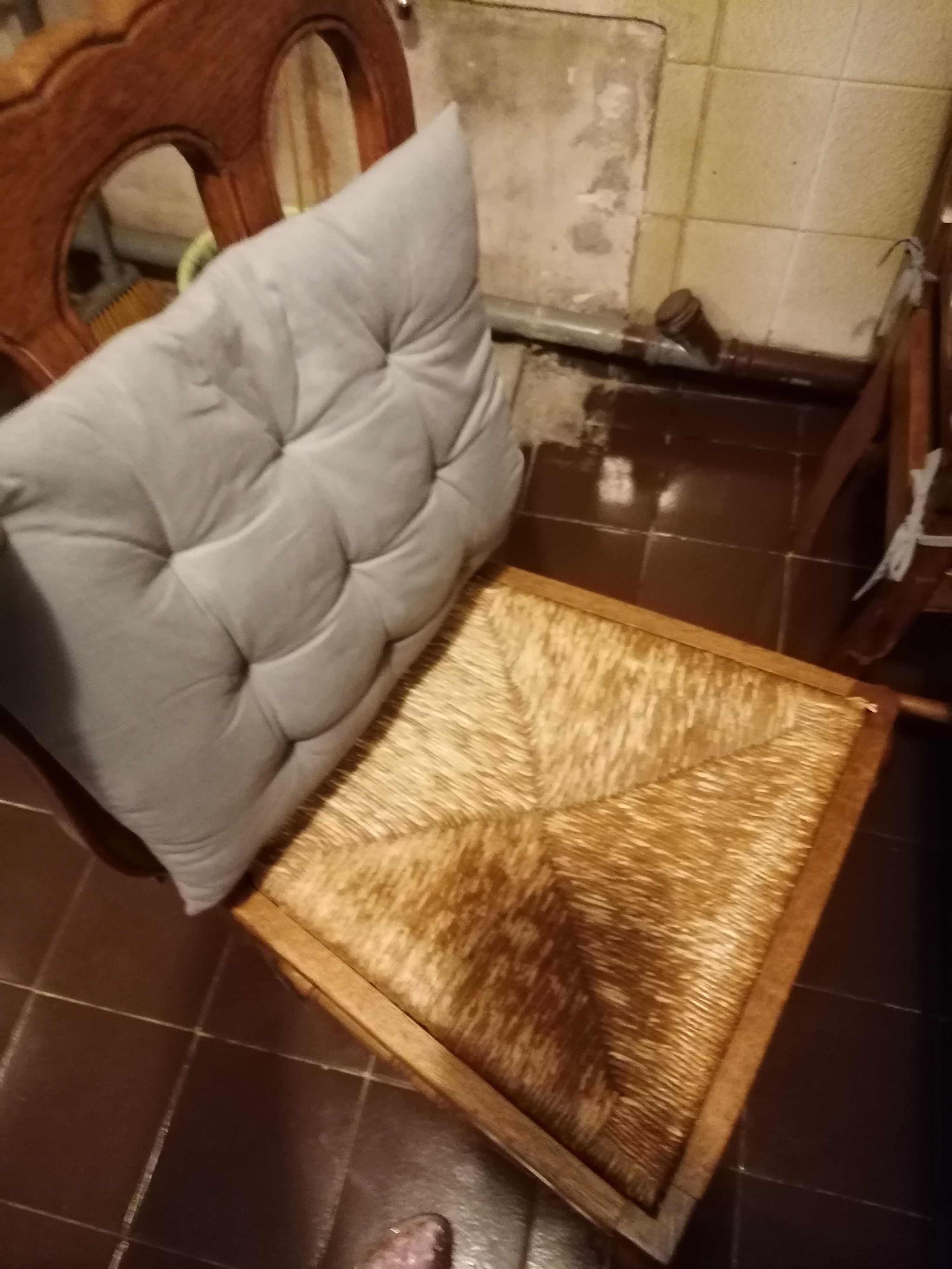 Stół ludwikowski z 4 krzesłami