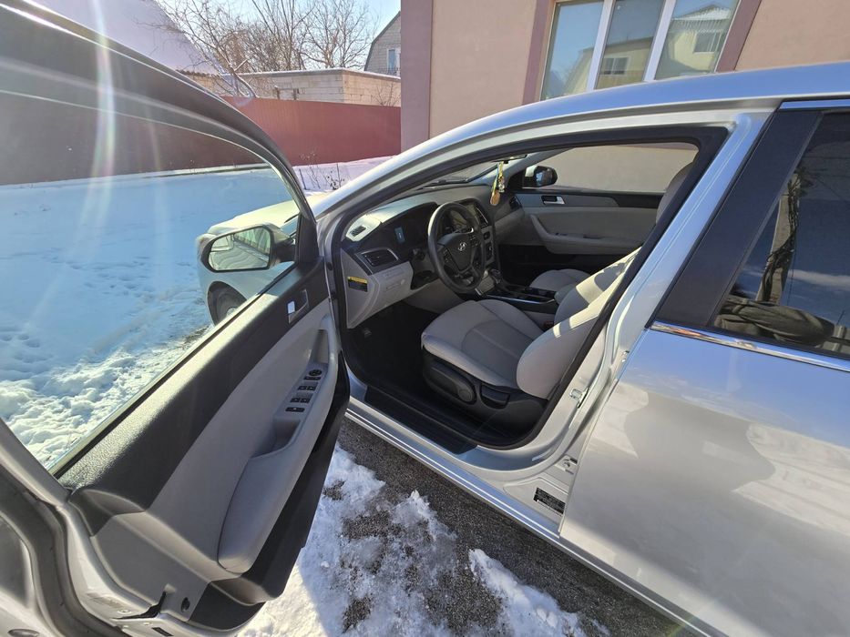 Продам машину  в хорошому стані