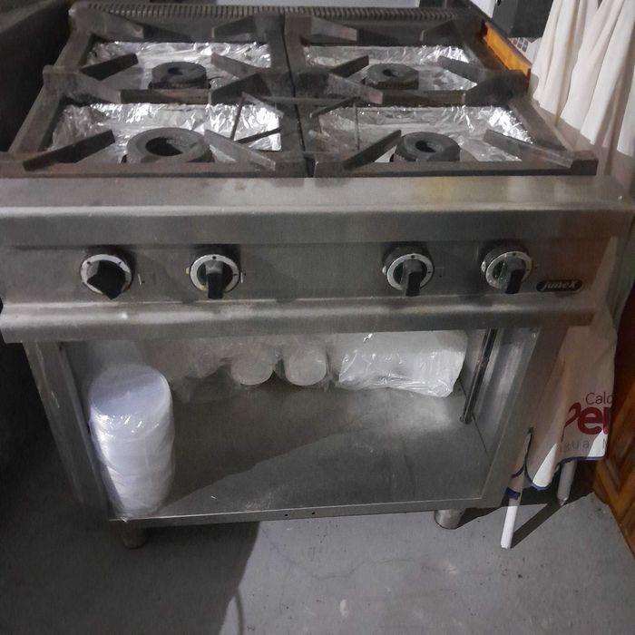 Tachos e panelas  cubas inox e fogão junex