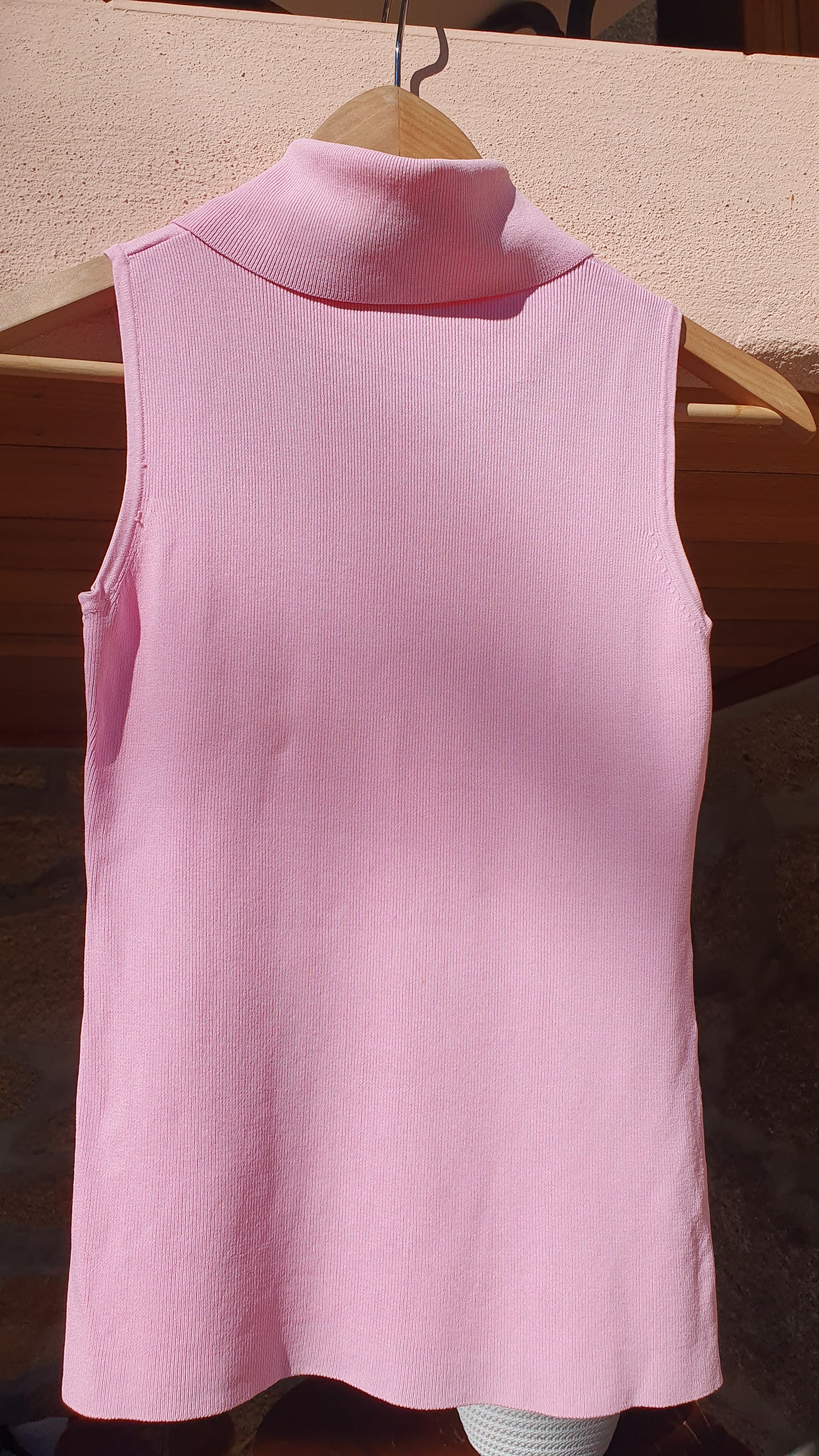 Top Vintage - Top Rosa de Gola Alta - Top de malha