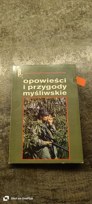 Książka opowieści i przygodny myśliwskie