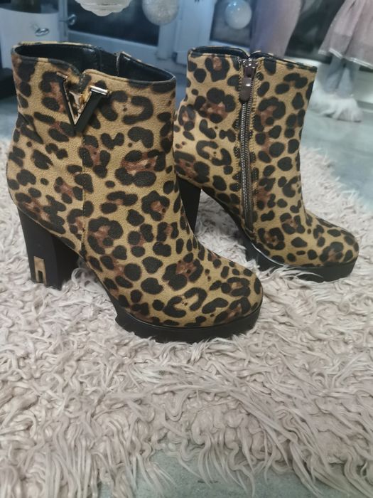 HIT!!! BOTKI słupek PANTERKA pantera zamszowe r. 39