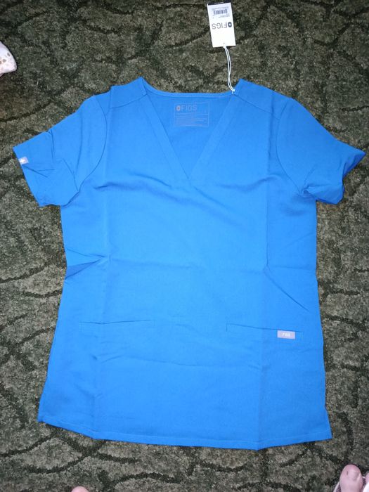 Продам медичну сорочку нова!!!