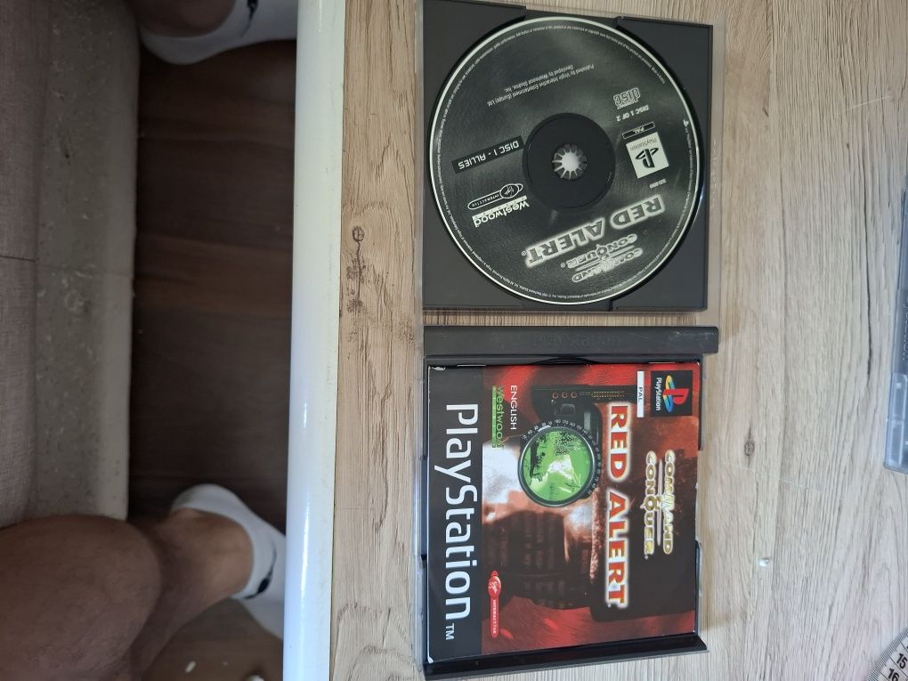 Command & Conquer: Red Alert – Sony PlayStation 1 (PS1)