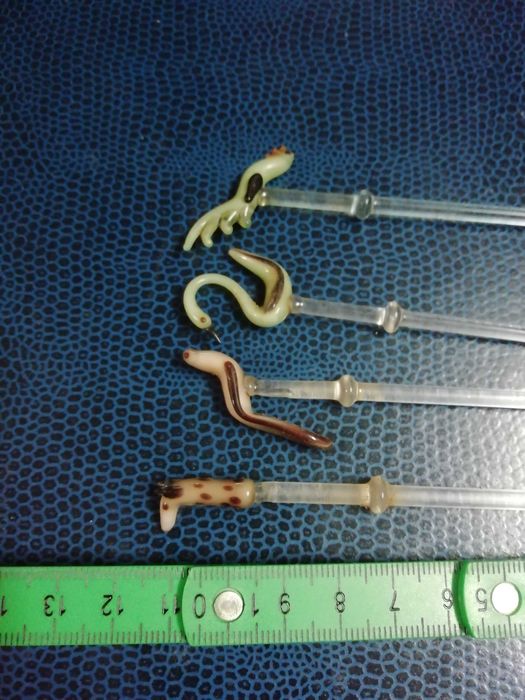 Agitador de cocktails e palitos de aperitivos em vidro antigo x13