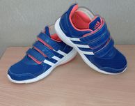 Кросівки фірми Adidas 33 розміру