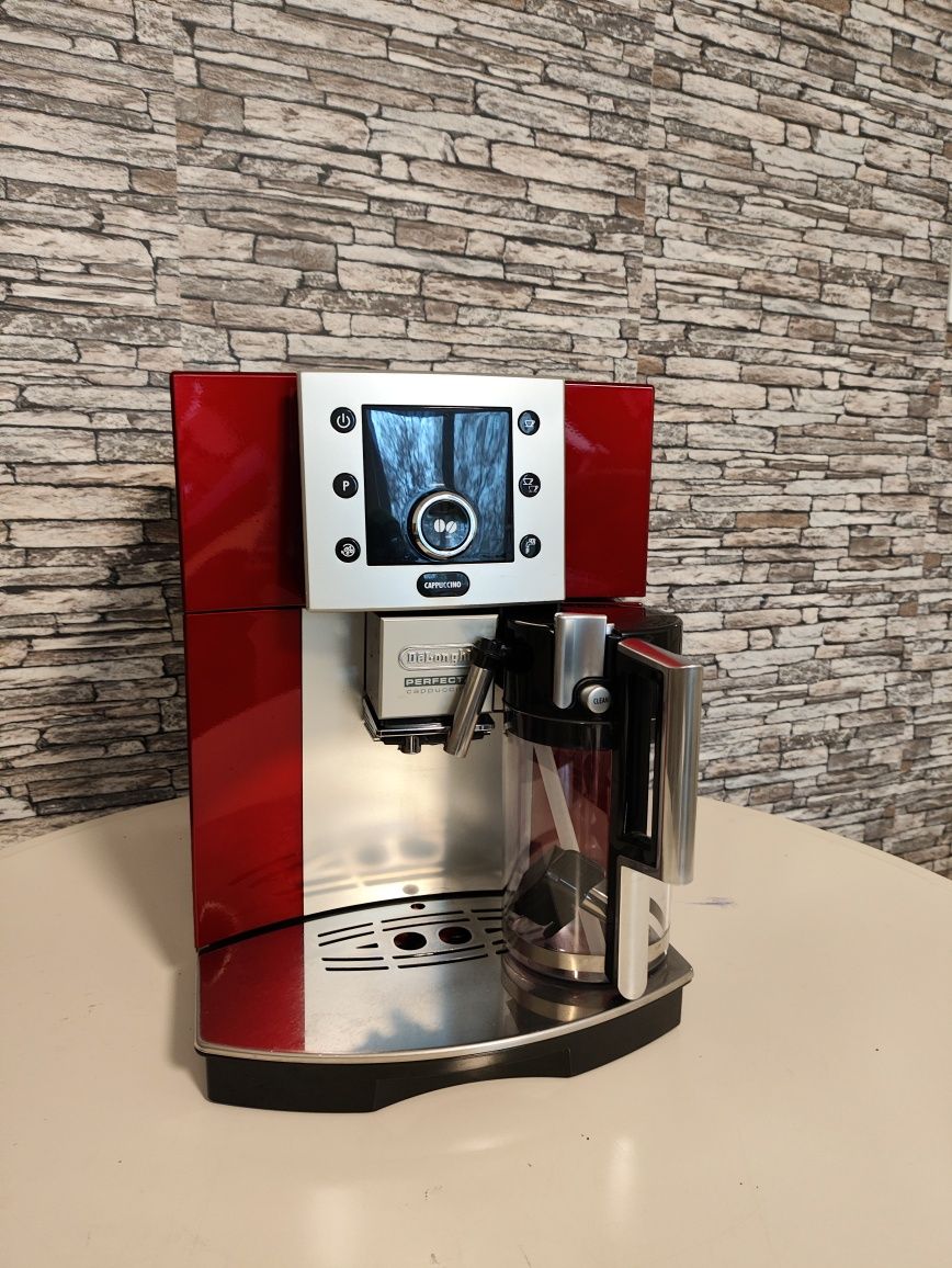 Кофемашина в Каждый Дом ® DELONGHI  ESAM 5550 Perfecta.