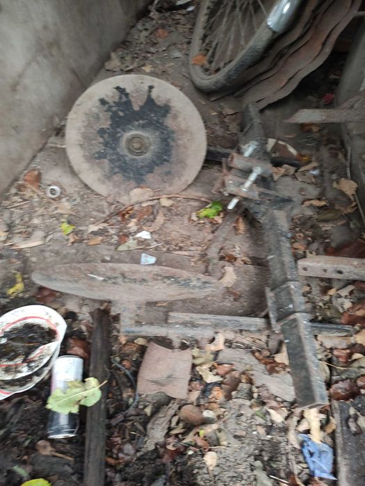 Продам тракторець в гарному стані 42000грн в с.Лантратівка Сум.обл