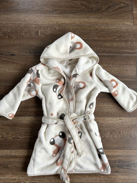 Szlafrok rozm 104 cm