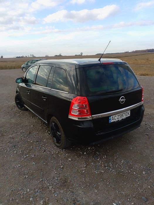 Продам Опель зафіра Б