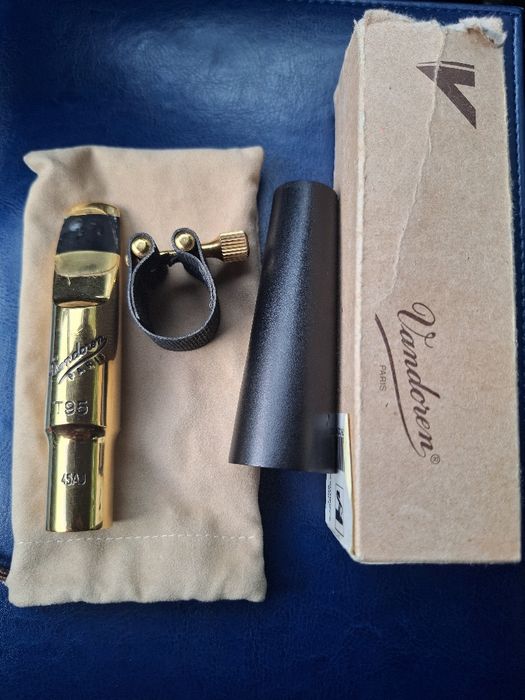 Ustnik Vandoren V16 T95  45AJ