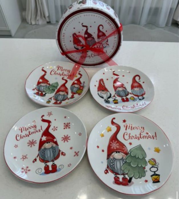 Керамічний посуд у подарунковій коробці