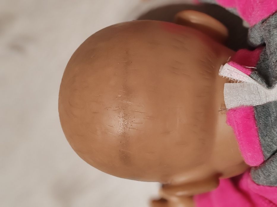 Bobas baby born siusia i płaczę