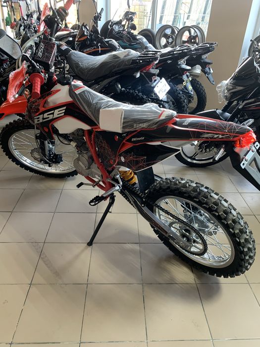 Мотоцикл BSE. 250сс. S-2 Ендуро. Доставка.