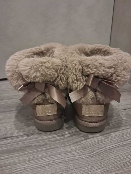 Bota pantufa de menina T33