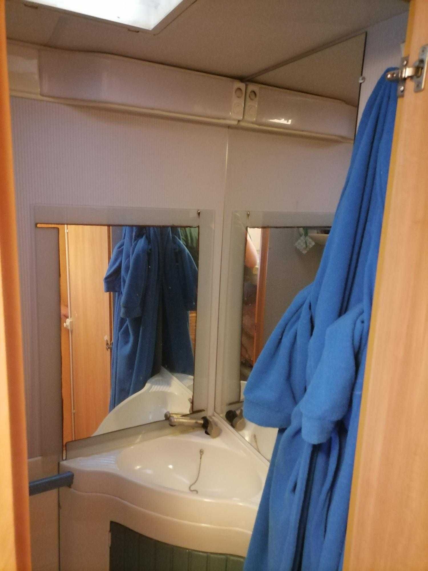 Roulote/Relote/Caravana Vimara Espaçosa (5 Lugares) (Negociável)
