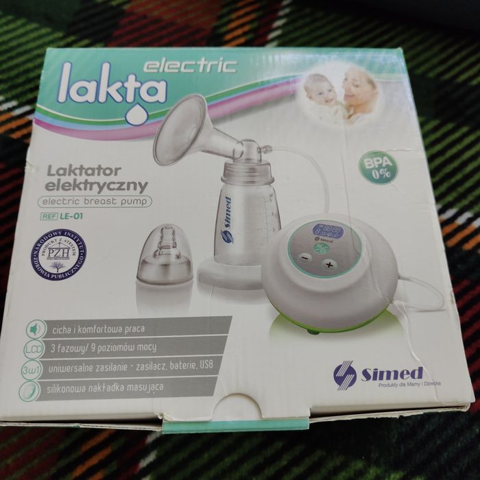 Laktator działa na baterie jak i prąd