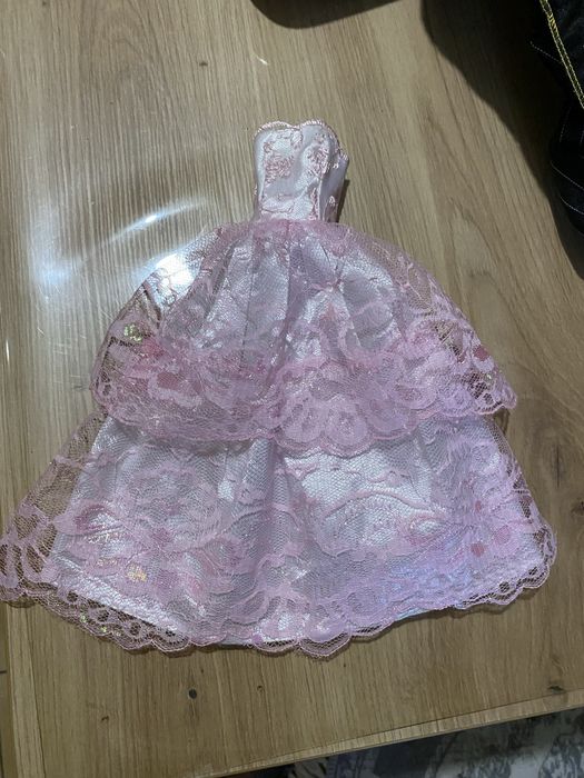 Плаття для ляльки Рапунцель