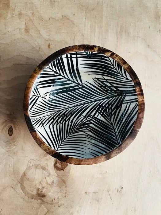 Dekoracyjna misa boho drewniana drzewo mango z liśćmi palmy ZARA HOME